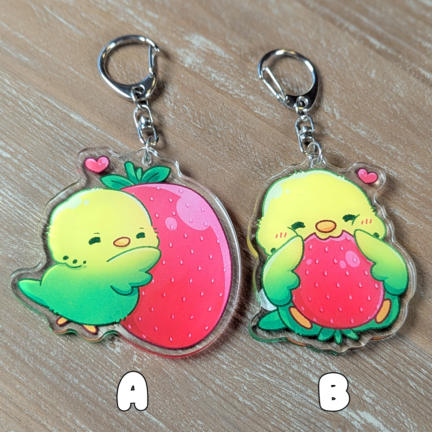 Schlüsselanhänger - Wellensittich mit Erdbeer